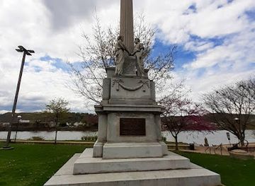 west-virginia/mountaineer-country/landmark/heritage-port