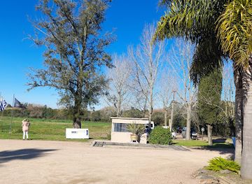 uruguay/piedras-blancas/landmark/bodegas-castillo-viejo
