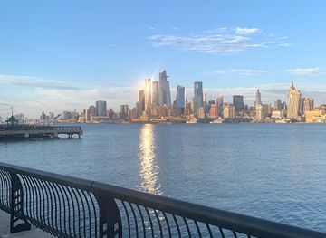 new-jersey/hoboken/landmark/sybil-s-cave