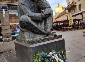croatia/zagreb/landmark/nikola-tesla-monument