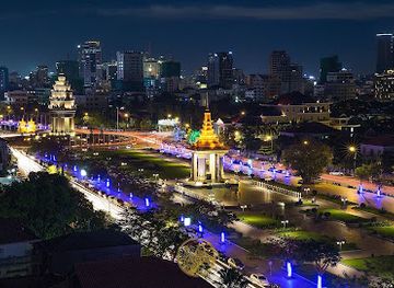 cambodia/phnom-penh/daun-penh/landmark/statue-of-samdech-choun-nath