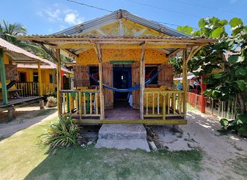 nicaragua/corn-islands/landmark/grace-s-place-the-cool-spot