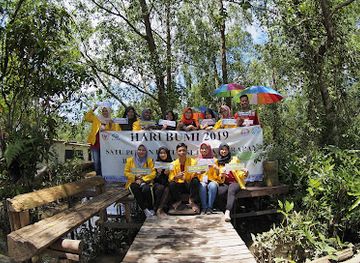 indonesia/kalimantan/landmark/stasiun-riset-bekantan-pulau-curiak-mangrove-rambai-center-anjir-muara-marabahan-baru-barito-kuala