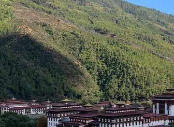 bhutan/haa-valley/landmark/national-memorial-chhorten