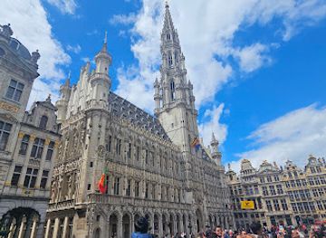 belgium/wallonia/landmark/everard-t-serclaes