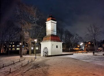 estonia/tallinn/kalamaja/landmark/kalamaja-kalmistu-varav-kellatorn
