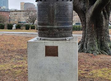 massachusetts/boston/fenway-kenmore/landmark/japanese-bell
