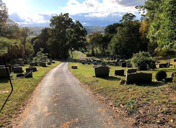 new-york/ithaca/landmark/carl-sagan-s-resting-place