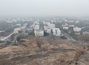 india/aurangabad/landmark/gol-tekadi-hill-picnic-spot
