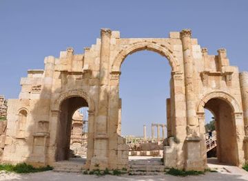 jordan/tafilah/landmark/lion-triclinium