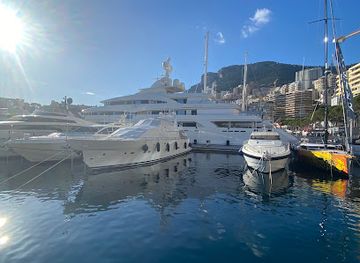 monaco/monaco-grand-prix-circuit/landmark/hop-on-hop-off-monaco