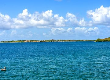 antigua-and-barbuda/saint-george/landmark/long-island