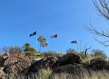 australia/alice-springs/landmark/alice-holiday-tours