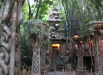 california/anaheim/landmark/indiana-jones-adventure