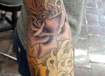 california/redwood-city/landmark/hold-fast-tattoo
