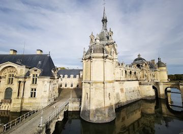 france/picardy/landmark/chateau-de-chantilly