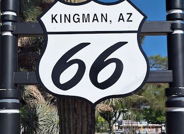 arizona/kingman/landmark/historic-route-66-downtown-sign