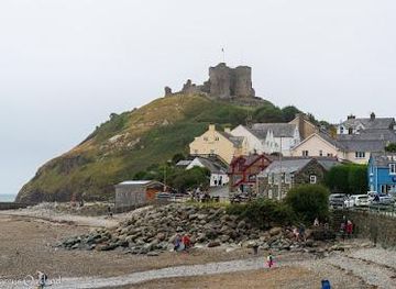 united-kingdom/caernarfonshire/attraction/criccieth-2