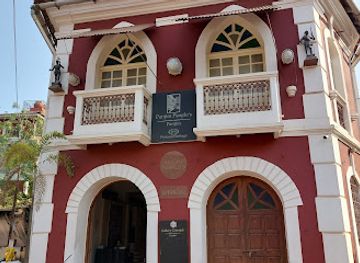 india/panaji/fontainhas/landmark/gitanjali-gallery