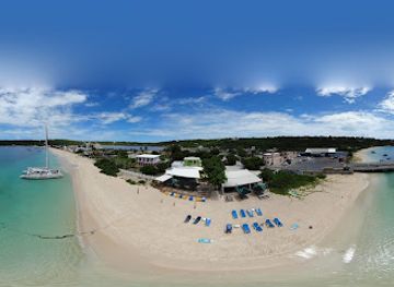 anguilla/sandy-ground/landmark/roy-s-bayside-grill