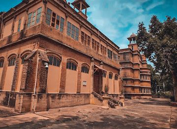 india/vadodara/old-city/landmark/baroda-museum-picture-gallery