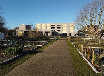 belgium/ostend-bruges-international-airport/landmark/de-bankjes