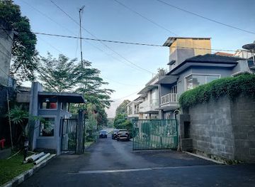 indonesia/bandung/ciumbuleuit/landmark/the-green-ciumbuleuit