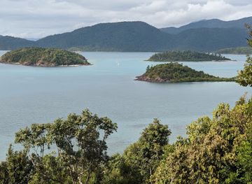 australia/whitsunday-islands/landmark/conway-national-park