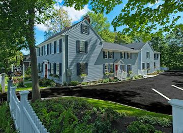 maine/camden/landmark/captain-swift-inn