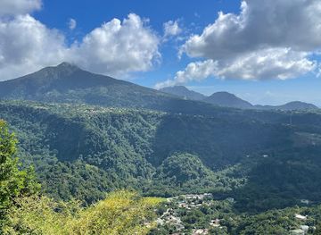 dominica/saint-david/landmark/morne-watt