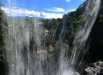 colombia/pacific-region/landmark/cascada-la-chorrera