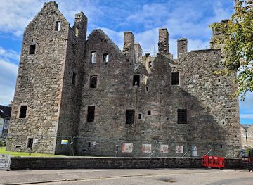 united-kingdom/ross-shire/attraction/maclellan-s-castle-2