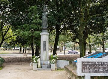 japan/hiroshima/landmark/peace-kannon-statue