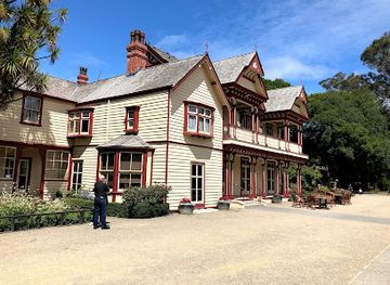 new-zealand/canterbury/landmark/riccarton-house-and-bush