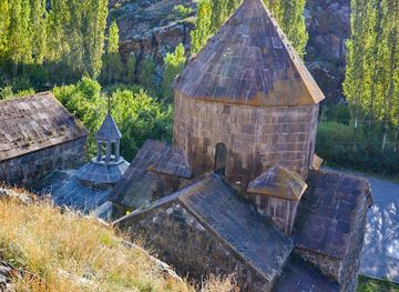 armenia/lake-sevan/landmark/vanevank