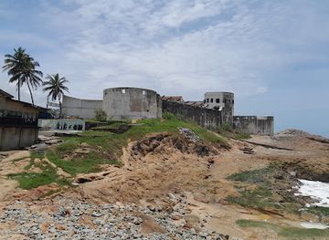 ghana/cape-coast/landmark/akoma-kesse-fie-beach-bar-restaurant