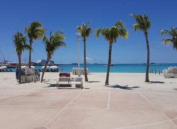 sint-maarten/maho-beach/landmark/sint-maarten-museum