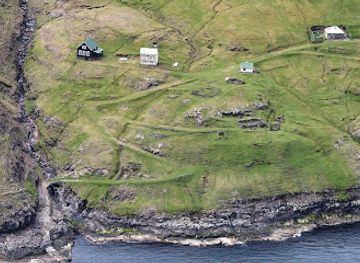 faroe-islands/vagar-island/landmark/slattanes