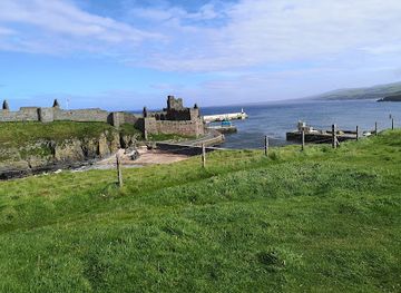 isle-of-man/glen-maye/landmark/peel-beach