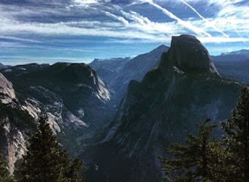 california/yosemite-village/landmark/glacier-point