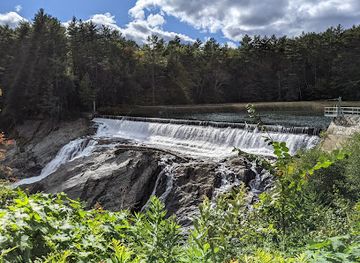 vermont/upper-valley/landmark/quechee-state-park