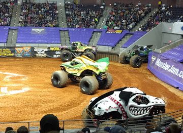 florida/pensacola/landmark/civic-center-pensacola-fl