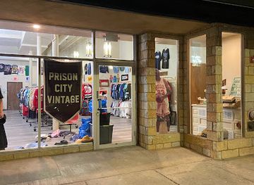 illinois/joliet/landmark/prison-city-vintage