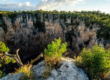 guatemala/huehuetenango/landmark/hoyo-el-cimarron