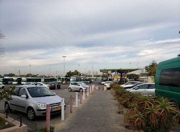 israel/holon/landmark/egged-bus-museum