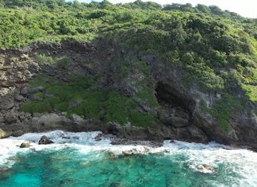 guam/fonte-plateau/landmark/taguan-cave