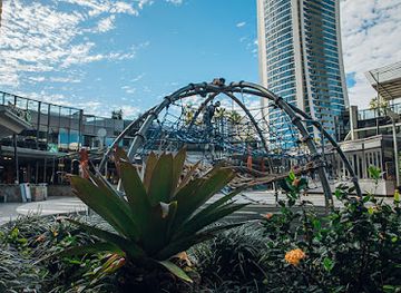 australia/surfers-paradise/landmark/circle-on-cavill-shopping-centre