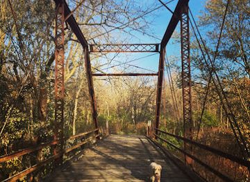 illinois/northern-illinois/landmark/hazen-bridge