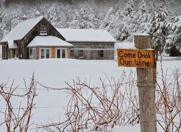 vermont/grand-isle-county/landmark/snow-farm-vineyard-winery