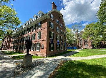 connecticut/new-haven/landmark/connecticut-hall